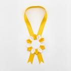 Kokarda na krk 12 cm Classic, bílo-žlutá 