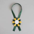 Kokarda na krk 12 cm Classic,tm. zelená-žlutá 