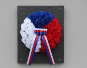 Věnec Trikolóra 43 cm 